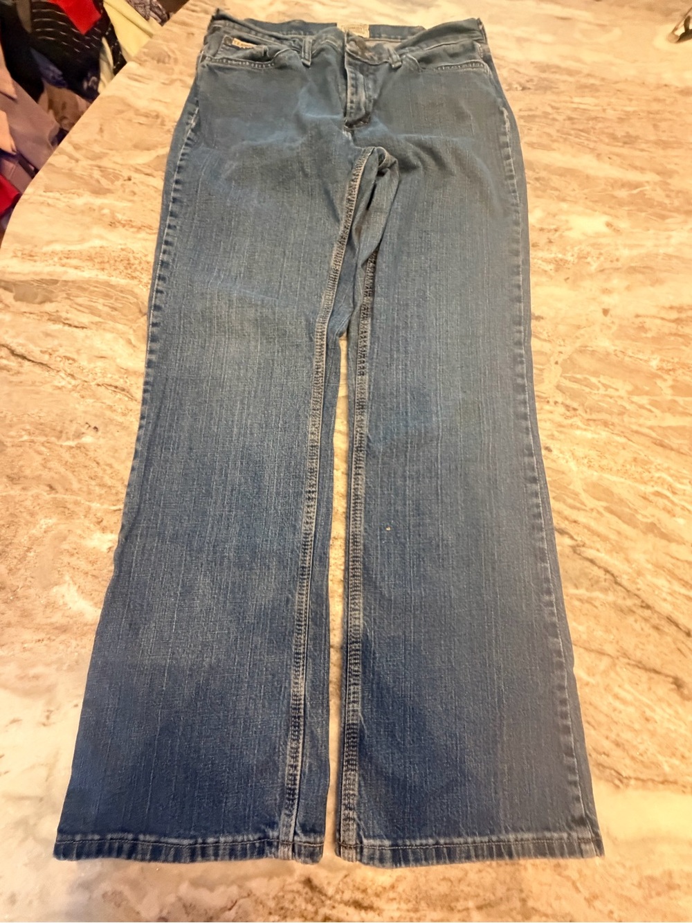 C.E. Schmidt Workwear Women’s 10 x 32 Bootcut Jeans Medium Wash Denim